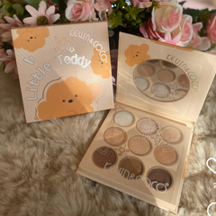 Kevin n coco I like teddy Eyeshadow  pallete